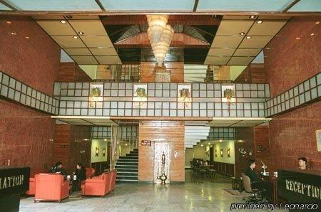Hotel Arif Castles 4*