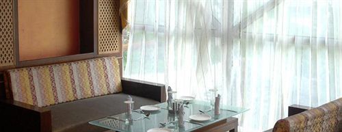Arif Castles Hotel 4*