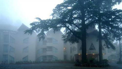 Hotel Arif Castles 4*